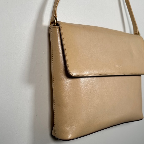 Kate Spade VTG Leather Shoulder Bag Purse Color Beige Made In Italy - Picture 4 of 15